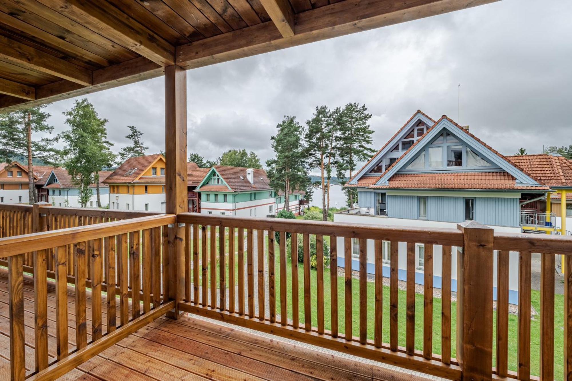 Apartmany Riviera 511 Lipno nad Vltavou Exterior photo